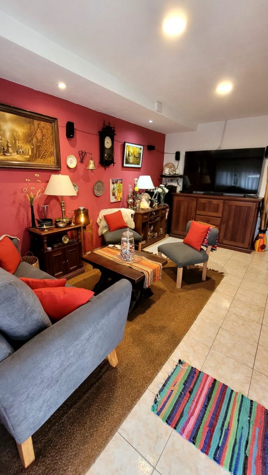 Casa 5 Ambientes con Parrilla y Piscina en Barrio San Patricio