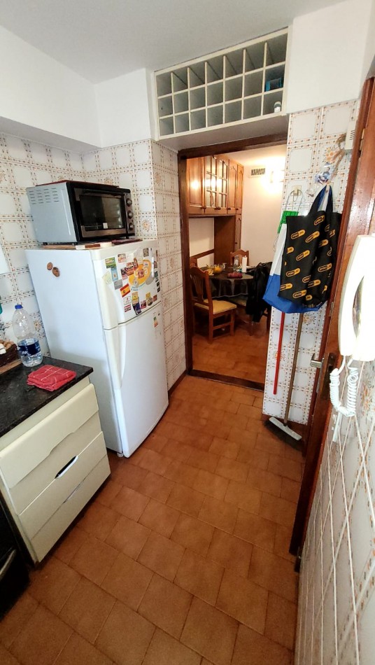 Amplio Depto 4 Amb. con Balcones Al Frente, Dependencia y Baulera