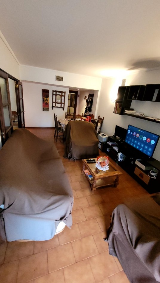 Amplio Depto 4 Amb. con Balcones Al Frente, Dependencia y Baulera