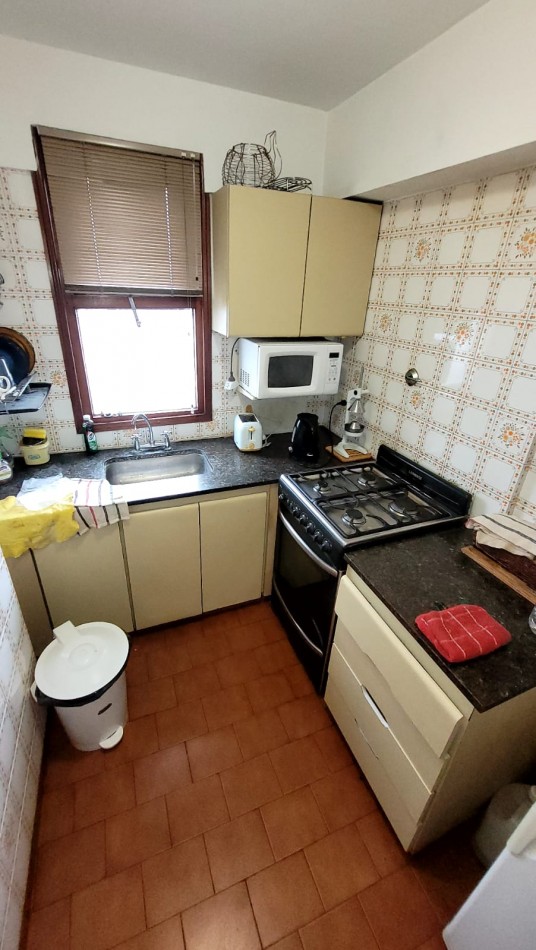 Amplio Depto 4 Amb. con Balcones Al Frente, Dependencia y Baulera