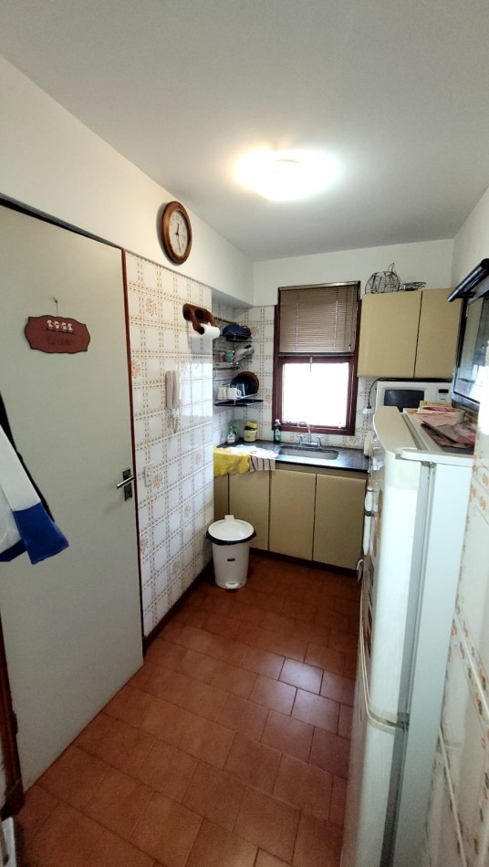 Amplio Depto 4 Amb. con Balcones Al Frente, Dependencia y Baulera