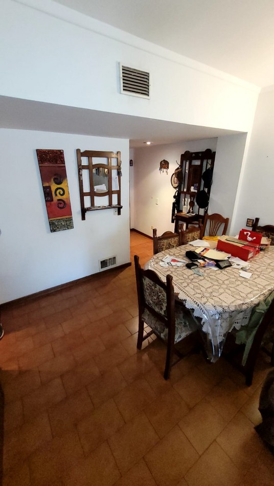 Amplio Depto 4 Amb. con Balcones Al Frente, Dependencia y Baulera