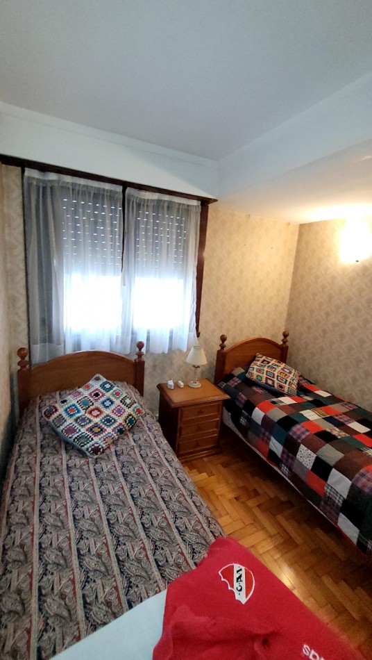 Amplio Depto 4 Amb. con Balcones Al Frente, Dependencia y Baulera