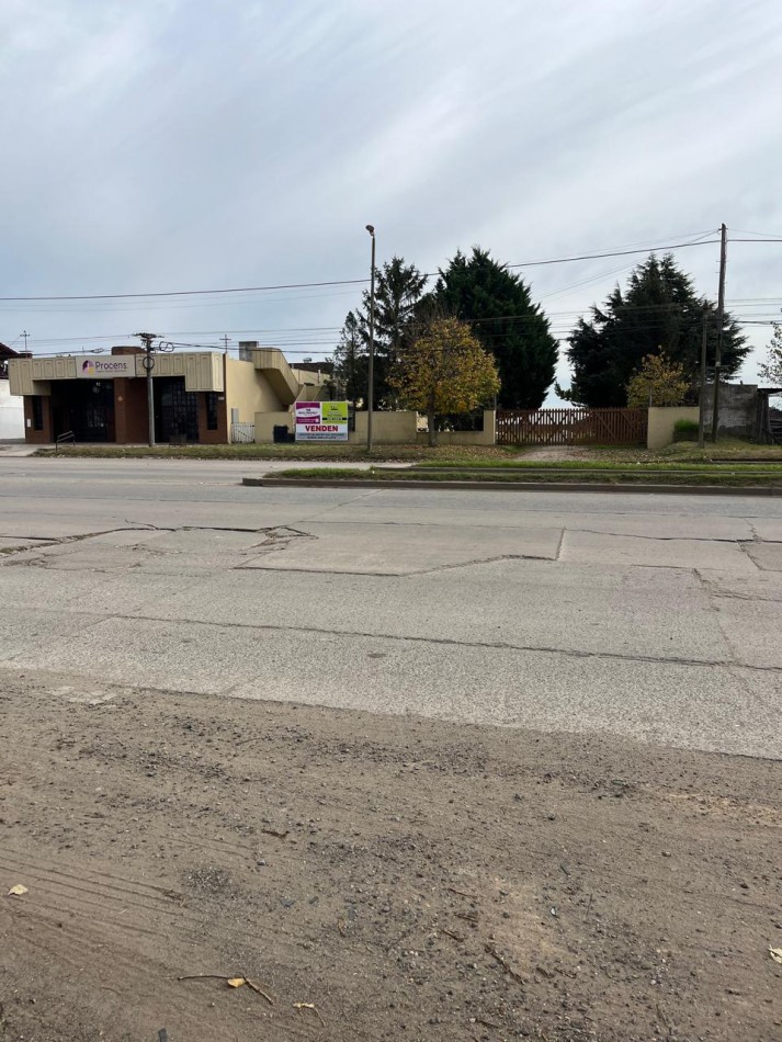 Venta Propiedad Inmejorable Ubicacion Comercial Gran Predio Con Galpones Y Oficinas