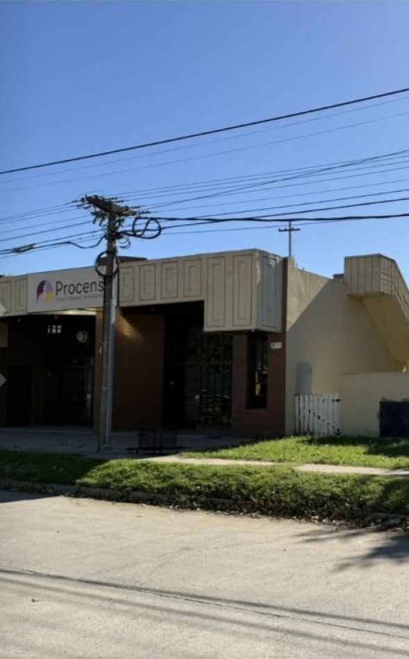 Venta Propiedad Inmejorable Ubicacion Comercial Gran Predio Con Galpones Y Oficinas
