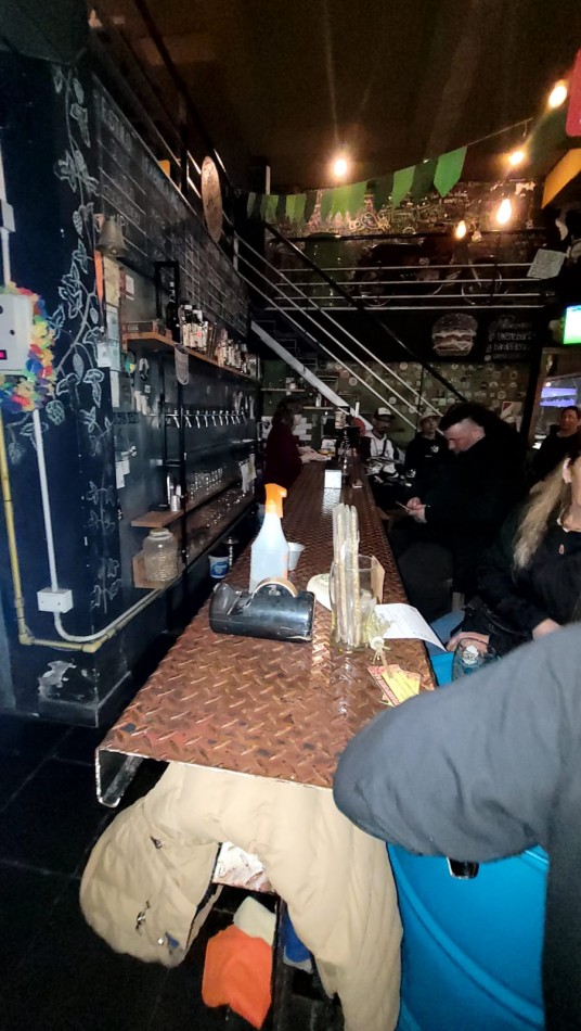 Bar/Fabrica de Cerveza. Fondo de Comercio.