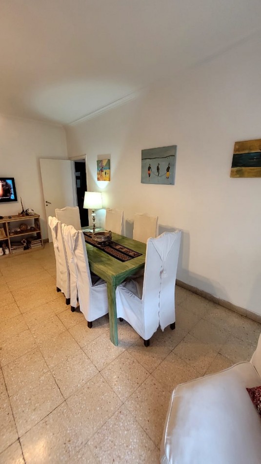 Departamento 3 ambientes Pleno Centro Patonal San martin con Balcon al frente