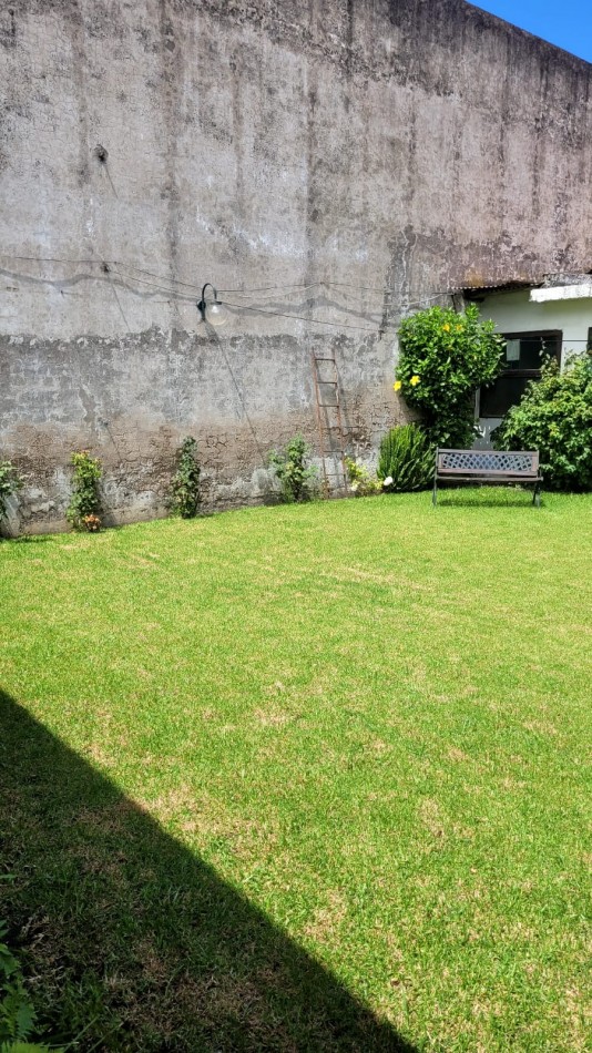 Casa Para Reciclar O Terreno Zona Comercial Juan B. Justo