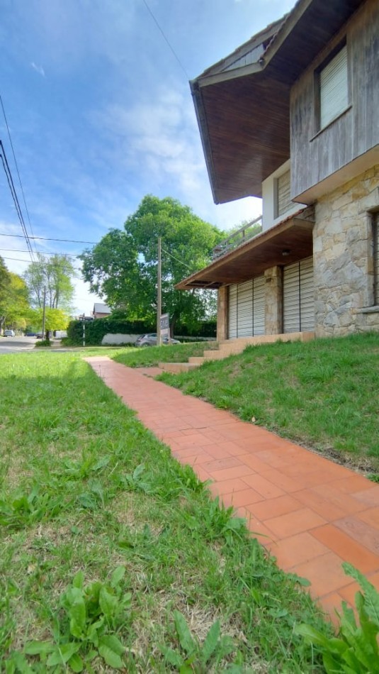 Hermoso Chalet En Playa Grande