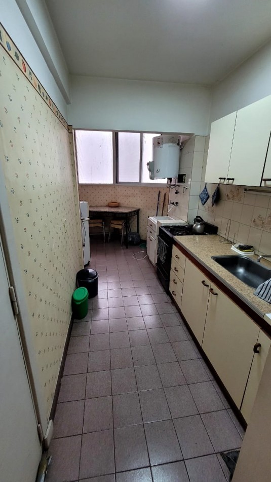 Departamento 4 Amb. Con Cochera En Plaza Colon