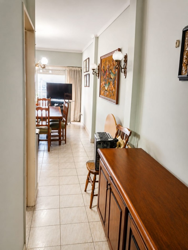 Departamento 4 amb. zona Macrocentro con Baulera