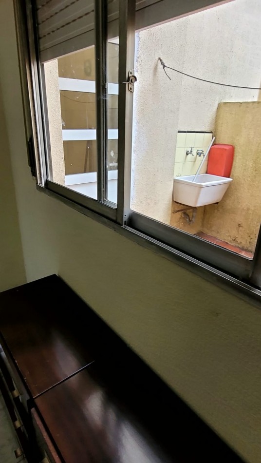 DEPARTAMENTO 2 AMBIENTES AL FRENTE CON BALCON - ALQUILER 24 MESES