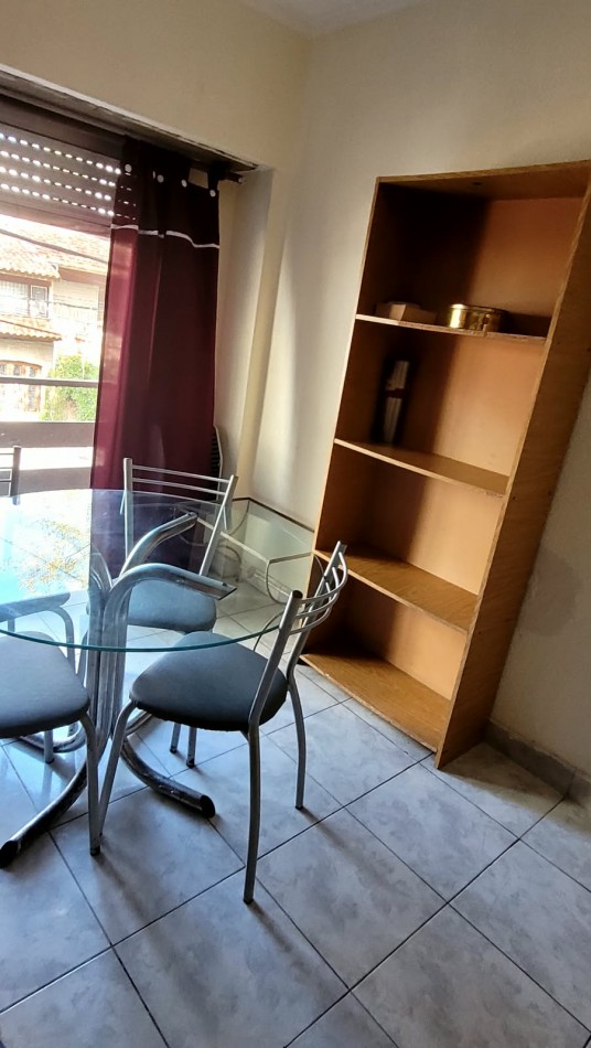 DEPARTAMENTO 2 AMBIENTES AL FRENTE CON BALCON - ALQUILER 24 MESES
