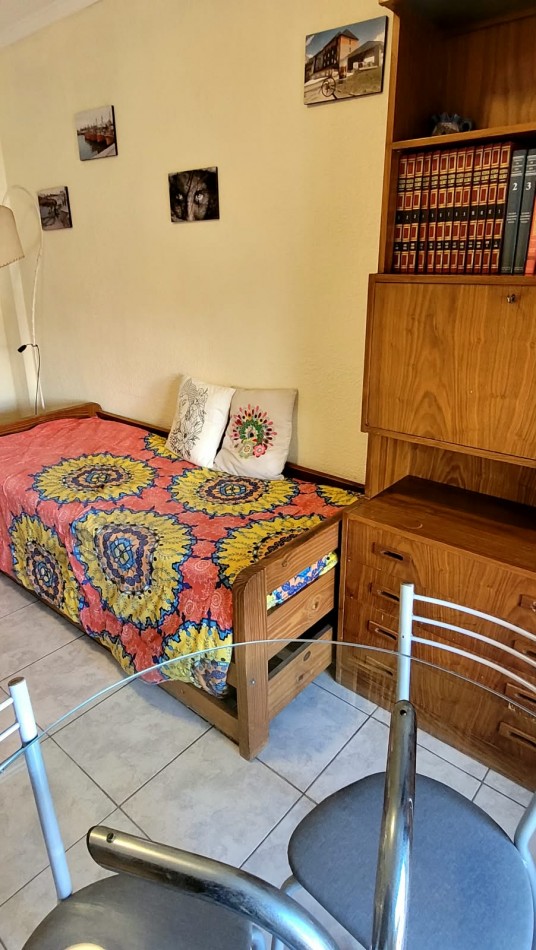 DEPARTAMENTO 2 AMBIENTES AL FRENTE CON BALCON - ALQUILER 24 MESES