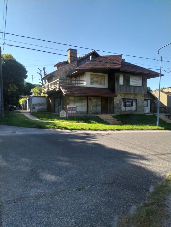 Hermoso Chalet En Playa Grande