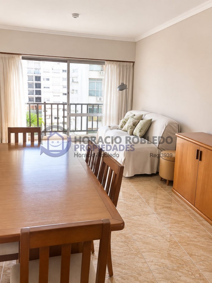 Impecable 3 amb. reciclado con balcon al frente y ammpli cochera cubierta