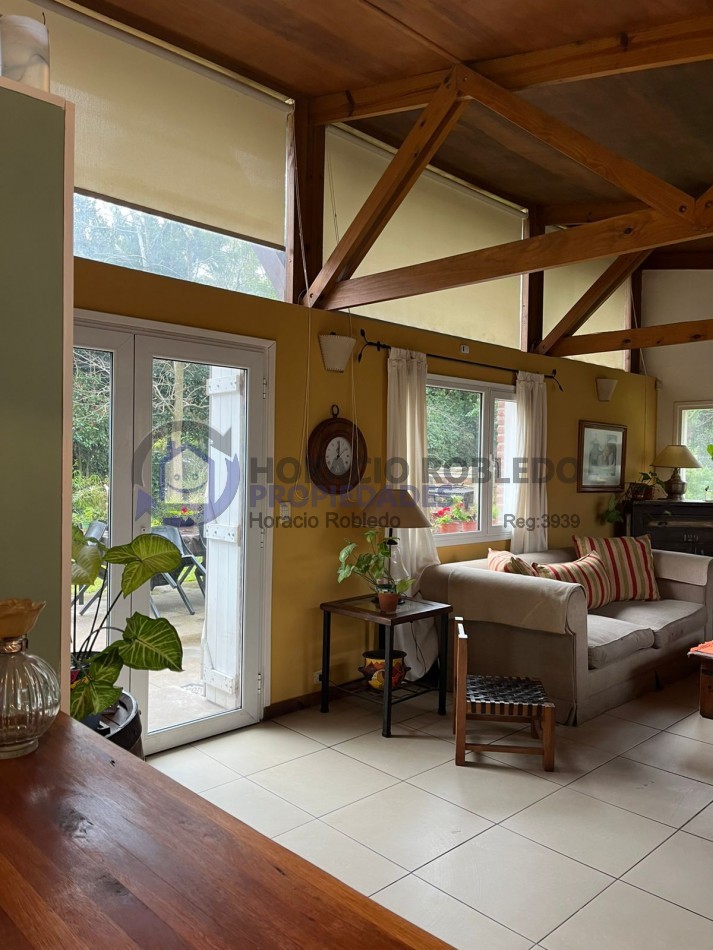 Casa de Bosque en Peralta Ramos a Pasos del Mar