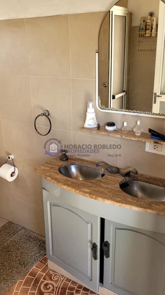 Casa 5 Ambientes con Parrilla y Piscina en Barrio San Patricio