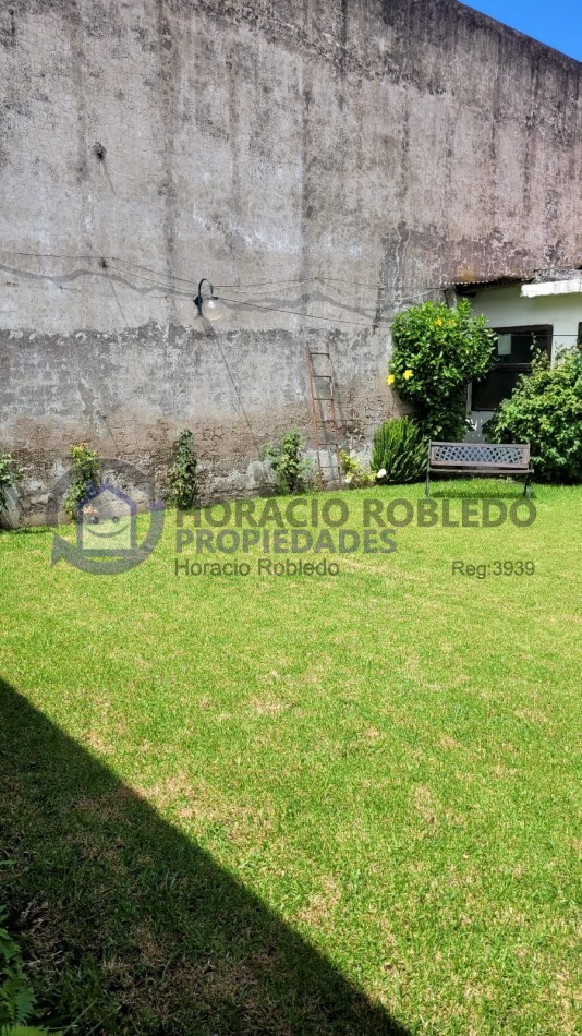 Casa Para Reciclar O Terreno Zona Comercial Juan B. Justo