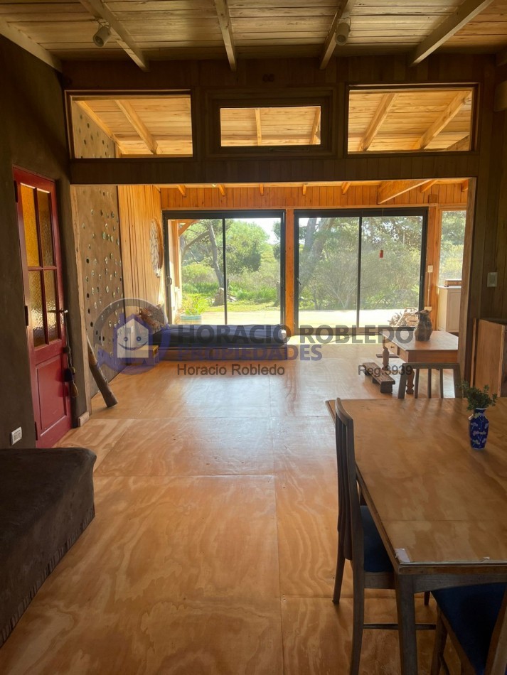 Casa en Chapadmalal para 8 personas entre el campo y el mar
