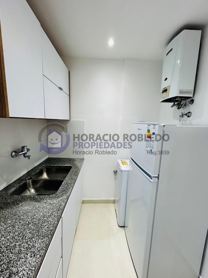 ALQUILER TEMPORARIO POR DIA / MENSUAL  DPTO MONOAMBIENTE ZONA PLAZA MITRE  6° PISO
