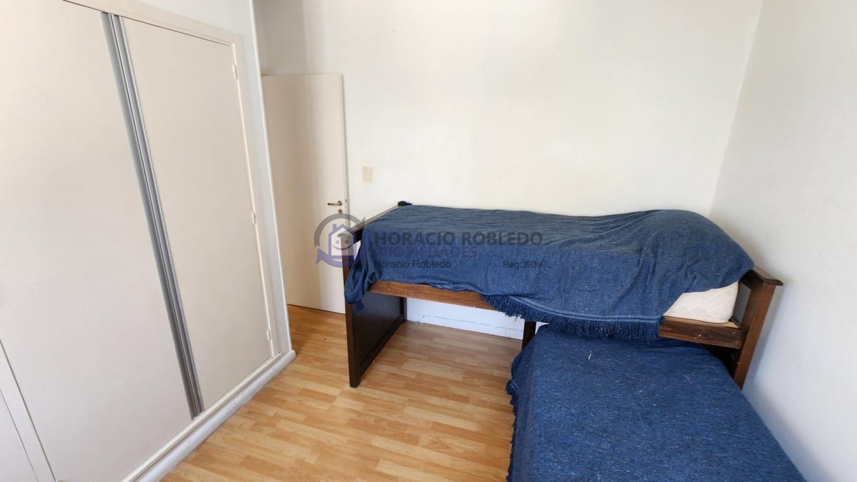 Alquiler temporario . Departamento · 3 Ambientes c/ cochera · zona Guemes.