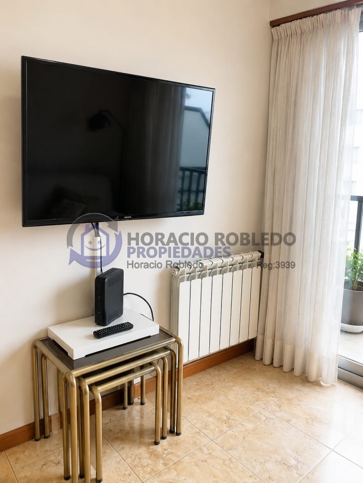 Impecable 3 amb. reciclado con balcon al frente y ammpli cochera cubierta