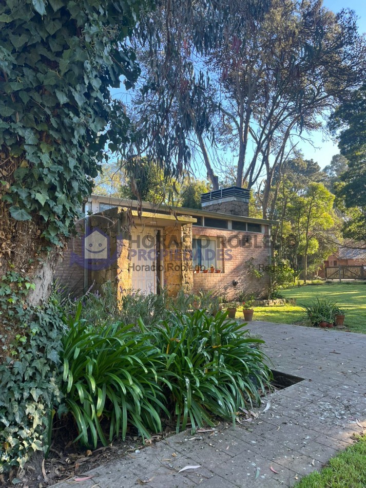 Casa de Bosque en Peralta Ramos a Pasos del Mar