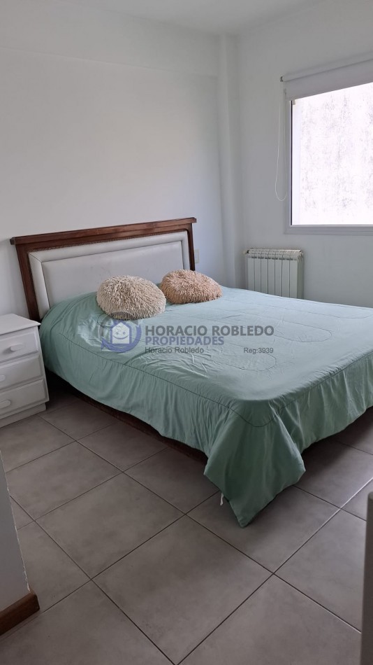 Oportunidad en Zona Guemes Luminoso 3 Amb. con Cochera Cubierta