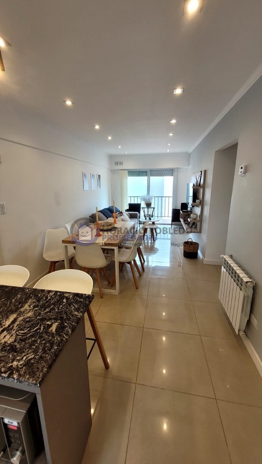 Departamento 3 ambientes con Balcon totalmente reciclado