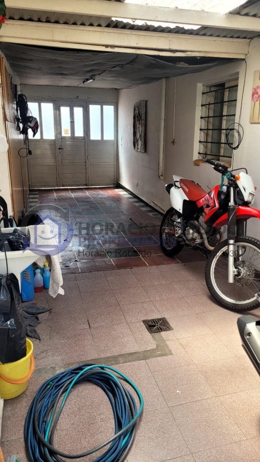 Casa Para Reciclar O Terreno Zona Comercial Juan B. Justo