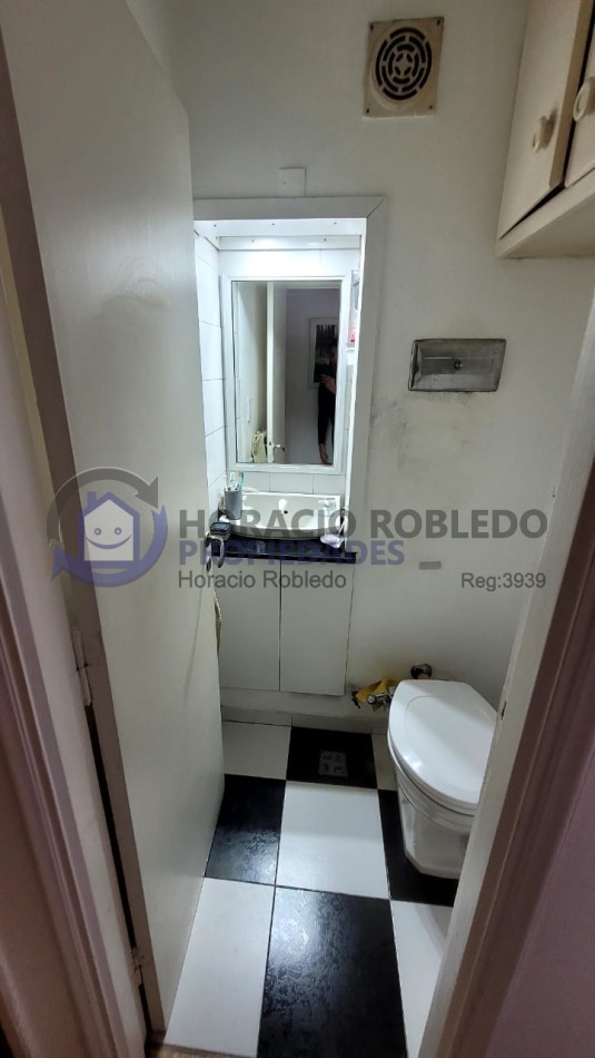 Departamento 3 ambientes Pleno Centro Patonal San martin con Balcon al frente
