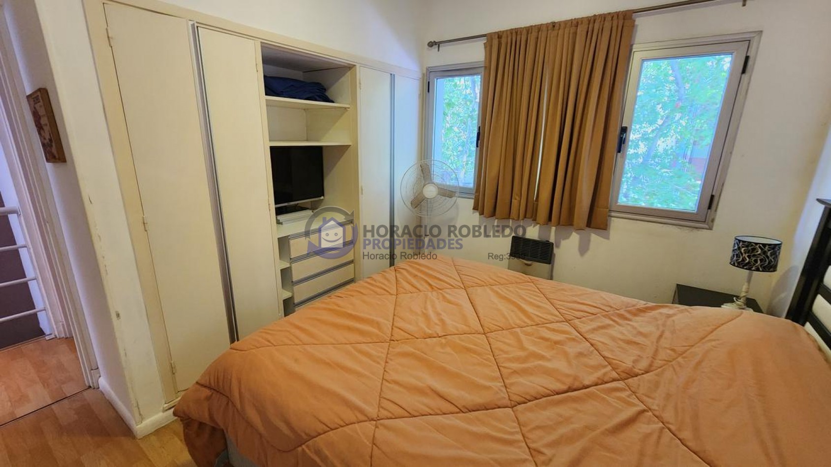 Alquiler temporario . Departamento · 3 Ambientes c/ cochera · zona Guemes.