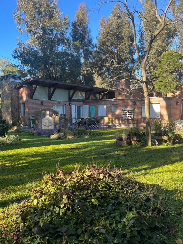 Casa de Bosque en Peralta Ramos a Pasos del Mar