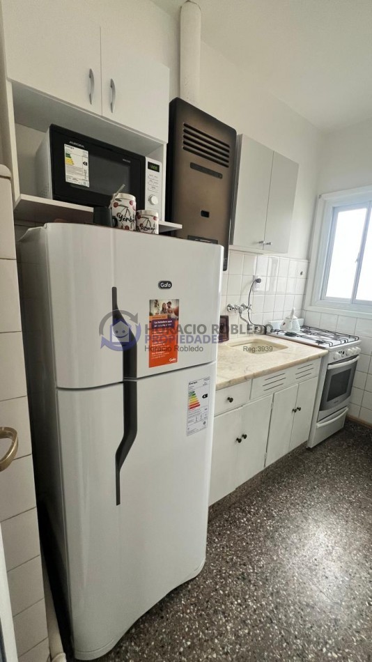 Hermoso Monoambiente con Balcon a la calle zona Shopping Aldrey