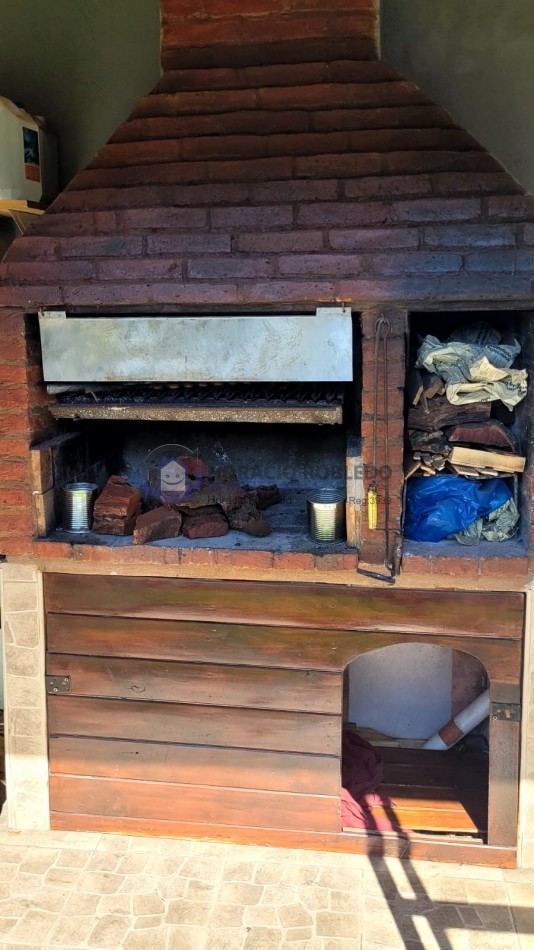 Casa 5 Ambientes con Parrilla y Piscina en Barrio San Patricio