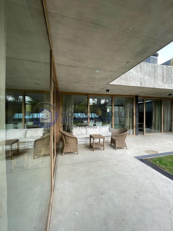 Exclusiva Residencia Bosque y Confort a Minutos del Mar 