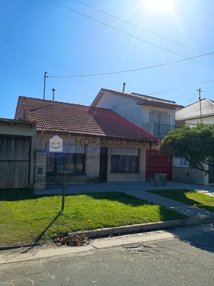 CHALET    B° CORONEL DORREGO