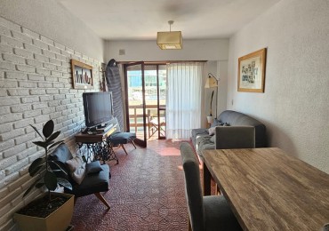 Departamento 3 Ambientes Con Balcon Al Frente A Metros Del Mar Y De Las Torres De Cesar Pelli