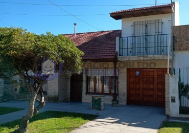CHALET    B° CORONEL DORREGO
